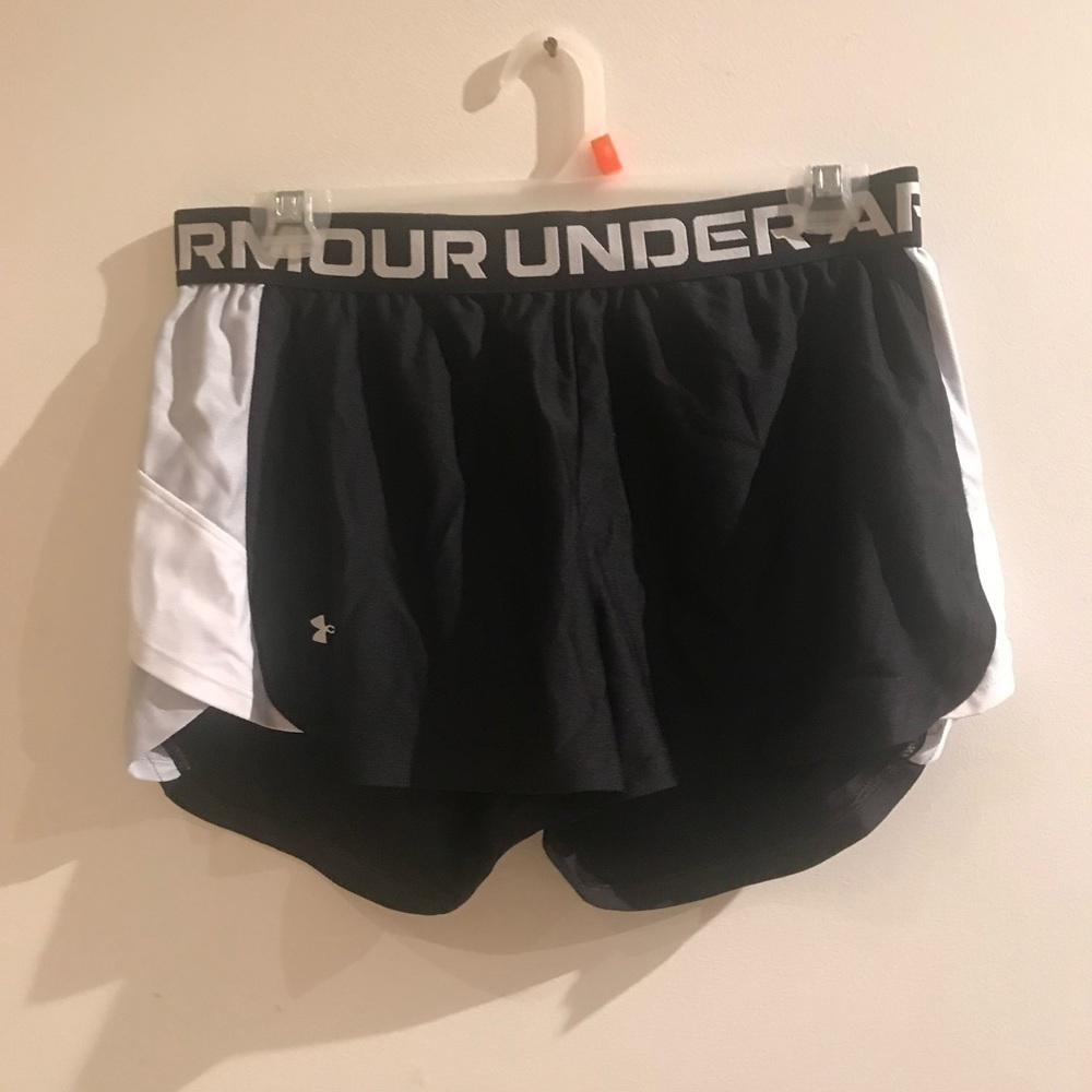 Under armour shorts nwot​​​​​​​​​